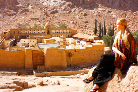 Excursiones de un día al Monasterio de Santa Catalina y la ciudad de Dahab desde Sharm